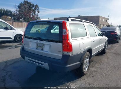 Lot #3037531791 2005 VOLVO XC70 2.5T AWD