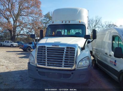 Lot #3037528887 2017 FREIGHTLINER CASCADIA 125