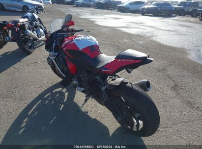 Lot #3035091537 2015 YAMAHA YZFR1 C