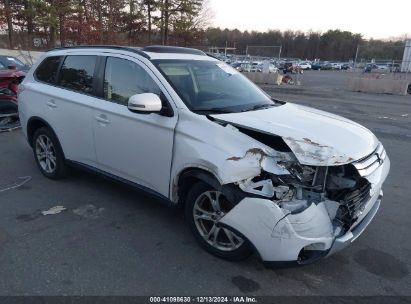 Lot #3042564584 2015 MITSUBISHI OUTLANDER SE