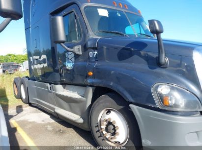 Lot #3050077629 2018 FREIGHTLINER CASCADIA 125