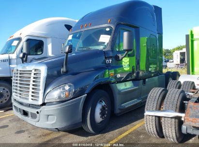 Lot #3050077629 2018 FREIGHTLINER CASCADIA 125