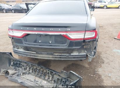 Lot #3053068024 2017 LINCOLN CONTINENTAL LIVERY