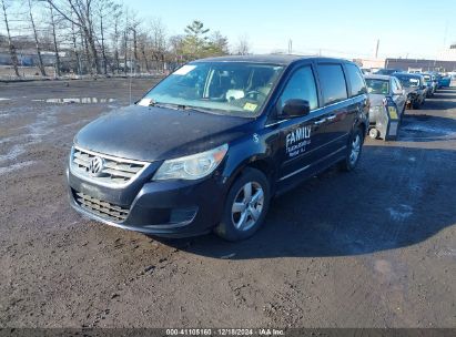 Lot #3037523440 2010 VOLKSWAGEN ROUTAN SE