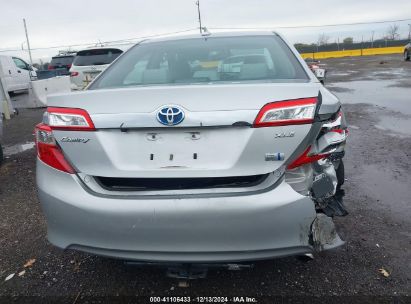 Lot #3035091623 2012 TOYOTA CAMRY HYBRID XLE