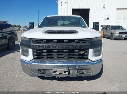 Lot #3057077948 2022 CHEVROLET SILVERADO 2500HD 4WD DOUBLE CAB STANDARD BED WT