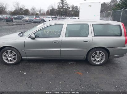 Lot #3051091937 2006 VOLVO V70 2.4