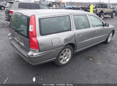 Lot #3051091937 2006 VOLVO V70 2.4