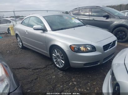 Lot #3054887880 2008 VOLVO C70 T5