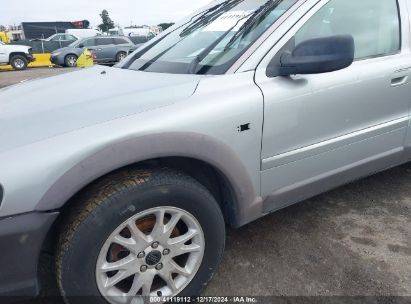 Lot #3035091374 2004 VOLVO XC70 2.5T