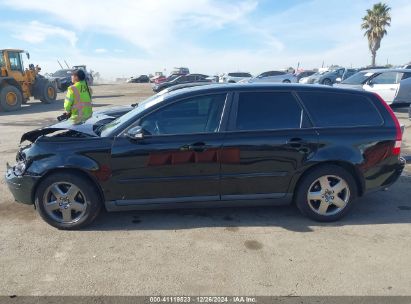 Lot #3056477340 2005 VOLVO V50 T5/T5 AWD