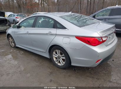 Lot #3051092142 2014 HYUNDAI SONATA GLS