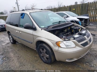 Lot #3037523357 2005 DODGE CARAVAN SXT