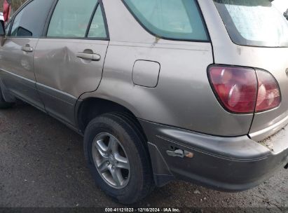 Lot #3035091271 2000 LEXUS RX 300