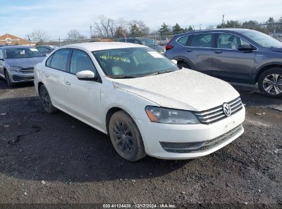 Lot #3051091847 2015 VOLKSWAGEN PASSAT 1.8T WOLFSBURG EDITION