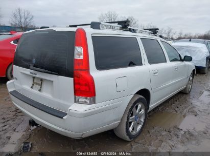 Lot #3051091844 2005 VOLVO V70 2.4