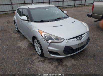 Lot #3035079496 2012 HYUNDAI VELOSTER BASE W/GRAY