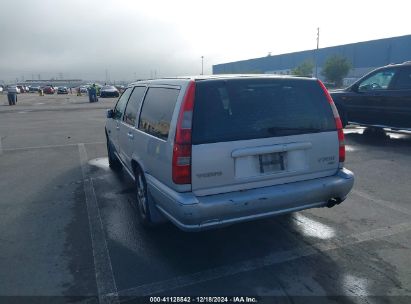 Lot #3051088957 1999 VOLVO V70 R