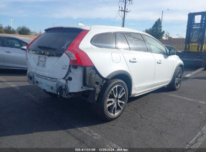 Lot #3036721829 2018 VOLVO V60 CROSS COUNTRY T5