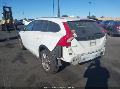 Lot #3036721829 2018 VOLVO V60 CROSS COUNTRY T5