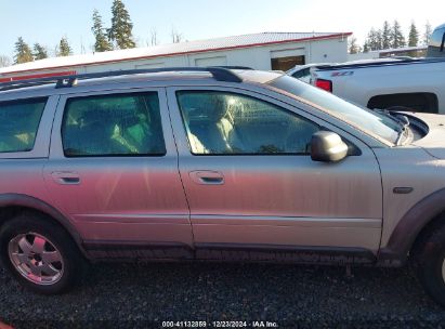 Lot #3056477156 2004 VOLVO XC70 2.5T