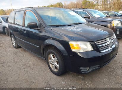 Lot #3046375406 2009 DODGE GRAND CARAVAN SXT