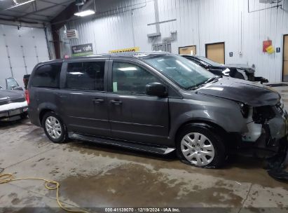 Lot #3057078214 2017 DODGE GRAND CARAVAN SE