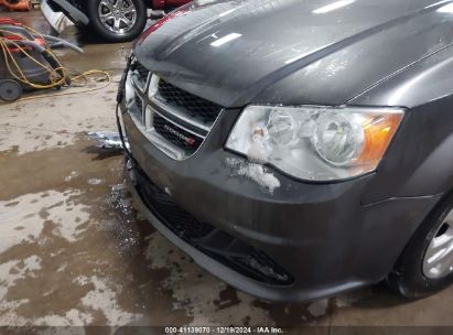 Lot #3057078214 2017 DODGE GRAND CARAVAN SE