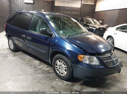 Lot #3042563770 2005 DODGE CARAVAN SE