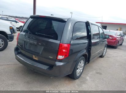 Lot #3051085191 2016 DODGE GRAND CARAVAN SE