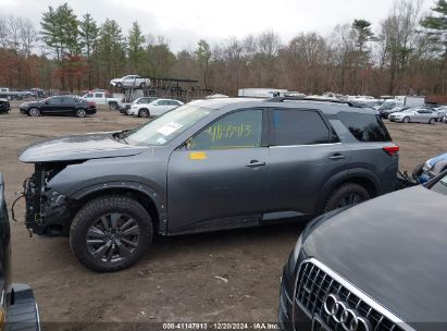 Lot #3042564124 2022 NISSAN PATHFINDER SV 4WD