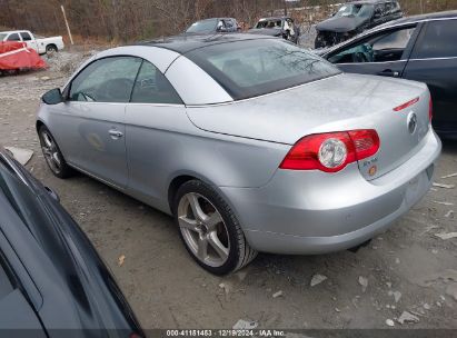 Lot #3037534284 2010 VOLKSWAGEN EOS LUX