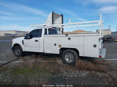 Lot #3051088457 2017 FORD F-350 CHASSIS XL