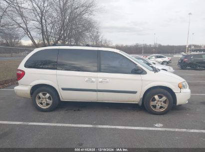 Lot #3059753217 2006 DODGE CARAVAN SXT