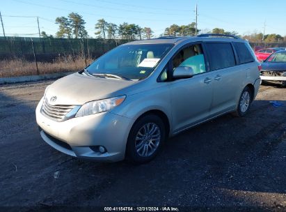 Lot #3051091175 2015 TOYOTA SIENNA XLE 8 PASSENGER