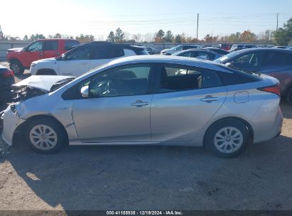 Lot #3035080373 2022 TOYOTA PRIUS LE