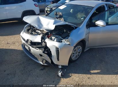 Lot #3035080373 2022 TOYOTA PRIUS LE