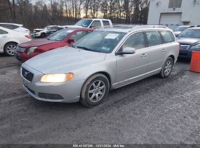 Lot #3051091125 2008 VOLVO V70 3.2