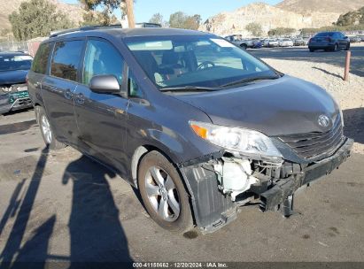 Lot #3053067378 2017 TOYOTA SIENNA LE 8 PASSENGER