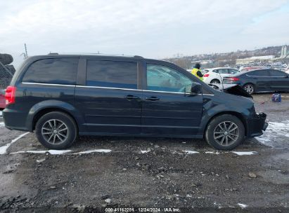 Lot #3058073684 2017 DODGE GRAND CARAVAN SXT