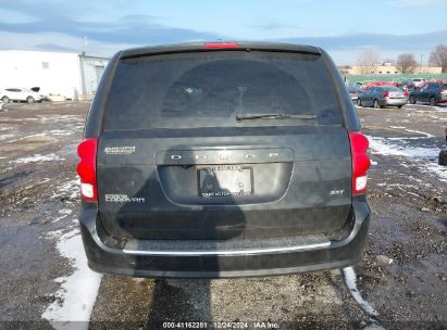 Lot #3058073684 2017 DODGE GRAND CARAVAN SXT