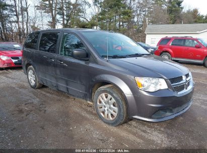 Lot #3037523163 2017 DODGE GRAND CARAVAN SE