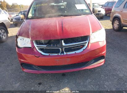 Lot #3042563739 2015 DODGE GRAND CARAVAN SE