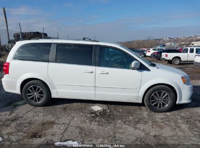 Lot #3051075134 2017 DODGE GRAND CARAVAN SXT