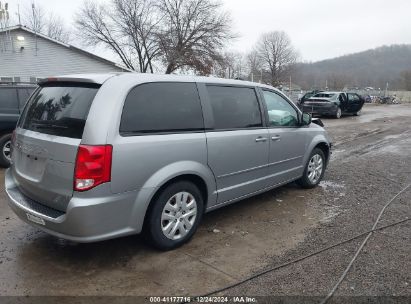 Lot #3051487048 2017 DODGE GRAND CARAVAN SE