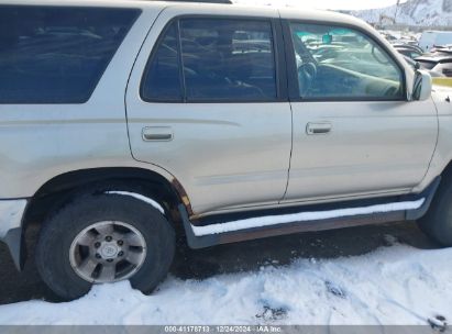 Lot #3051091281 2001 TOYOTA 4RUNNER SR5 V6