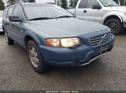 Lot #3056476701 2001 VOLVO V70 XC