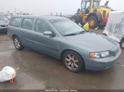 Lot #3050072505 2004 VOLVO V70 2.4