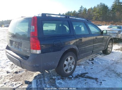 Lot #3051075030 2002 VOLVO V70 XC