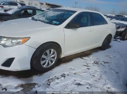 Lot #3051090789 2014 TOYOTA CAMRY HYBRID LE